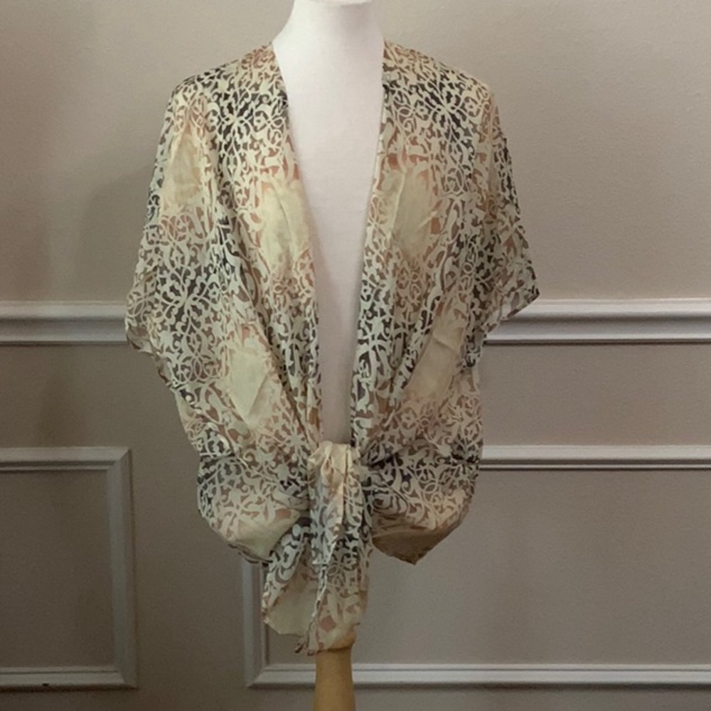 Lisa Blue ARABIAN NIGHTS Cape - Topaz